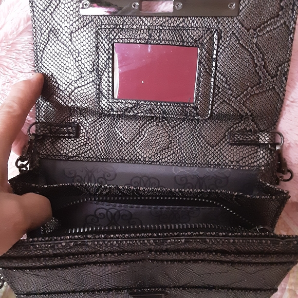 Three Bag and One Wallet. Selling as a bundle. - Picture 7 of 9